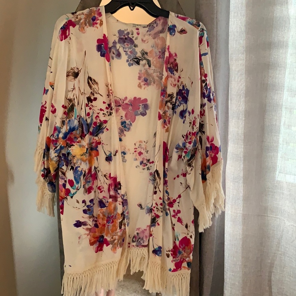 Floral kimono size medium